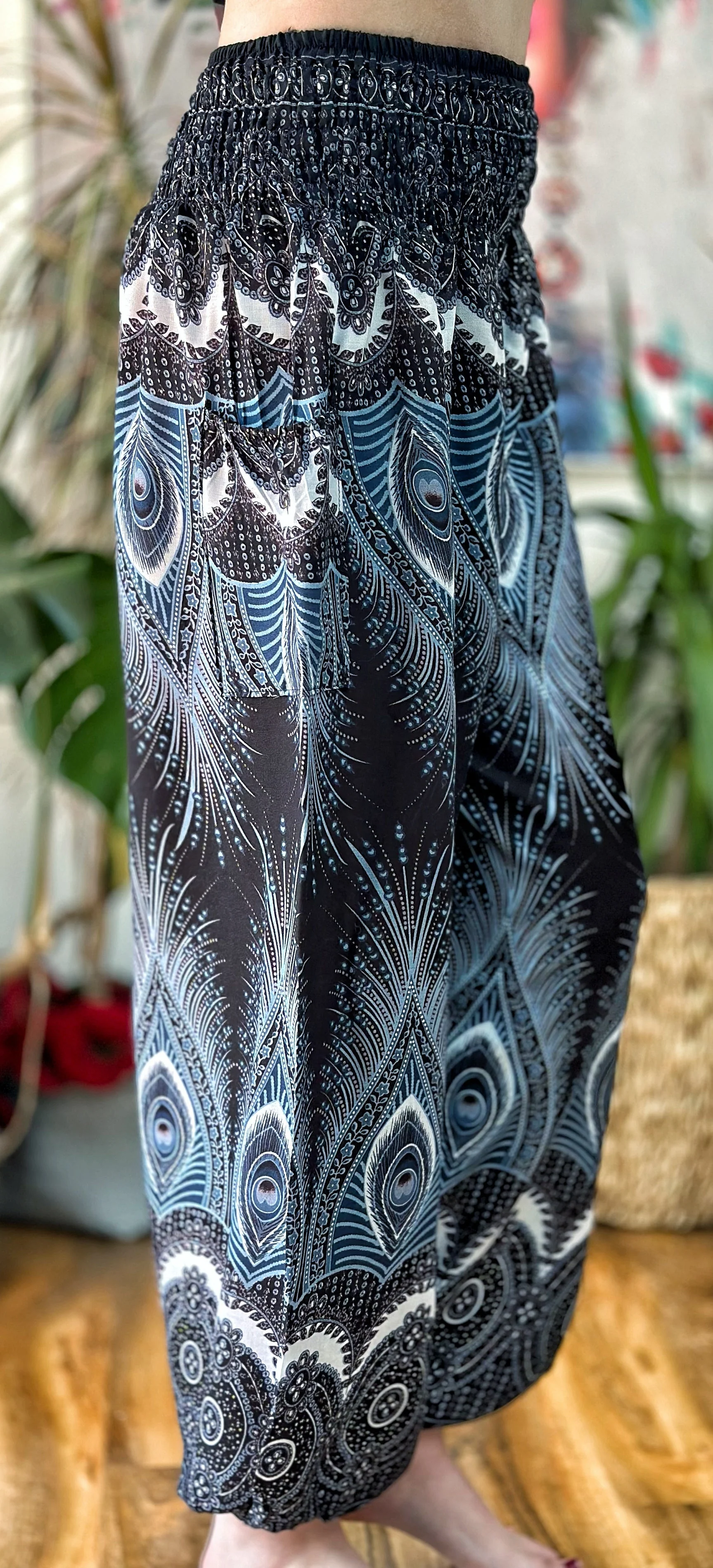 BLACK PEACOCK FEATHER HAREM TROUSERS S - XL (PRBP) - Image 3