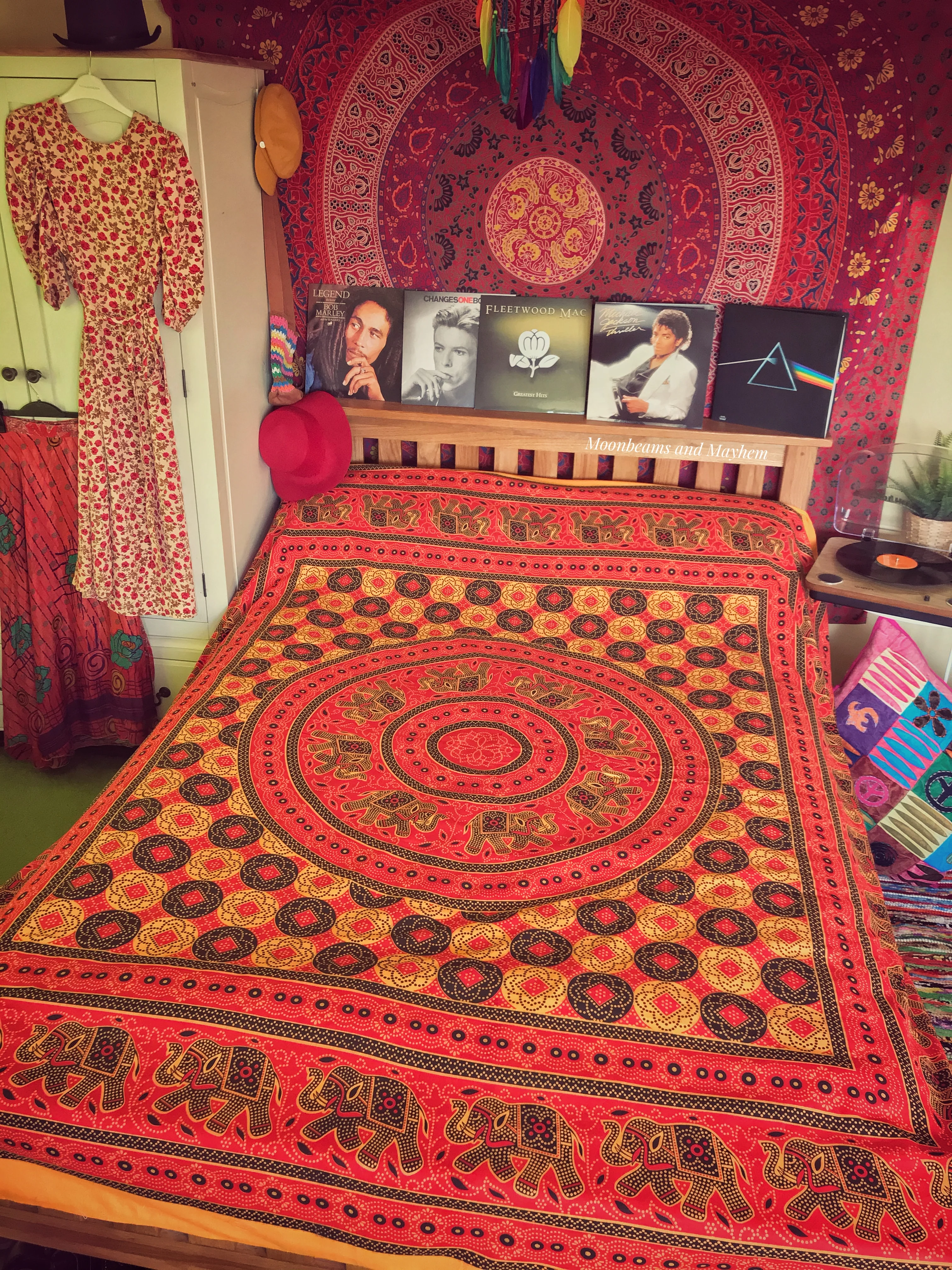 TRIBAL TRANQUILITY THROW / TAPESTRY - Image 3