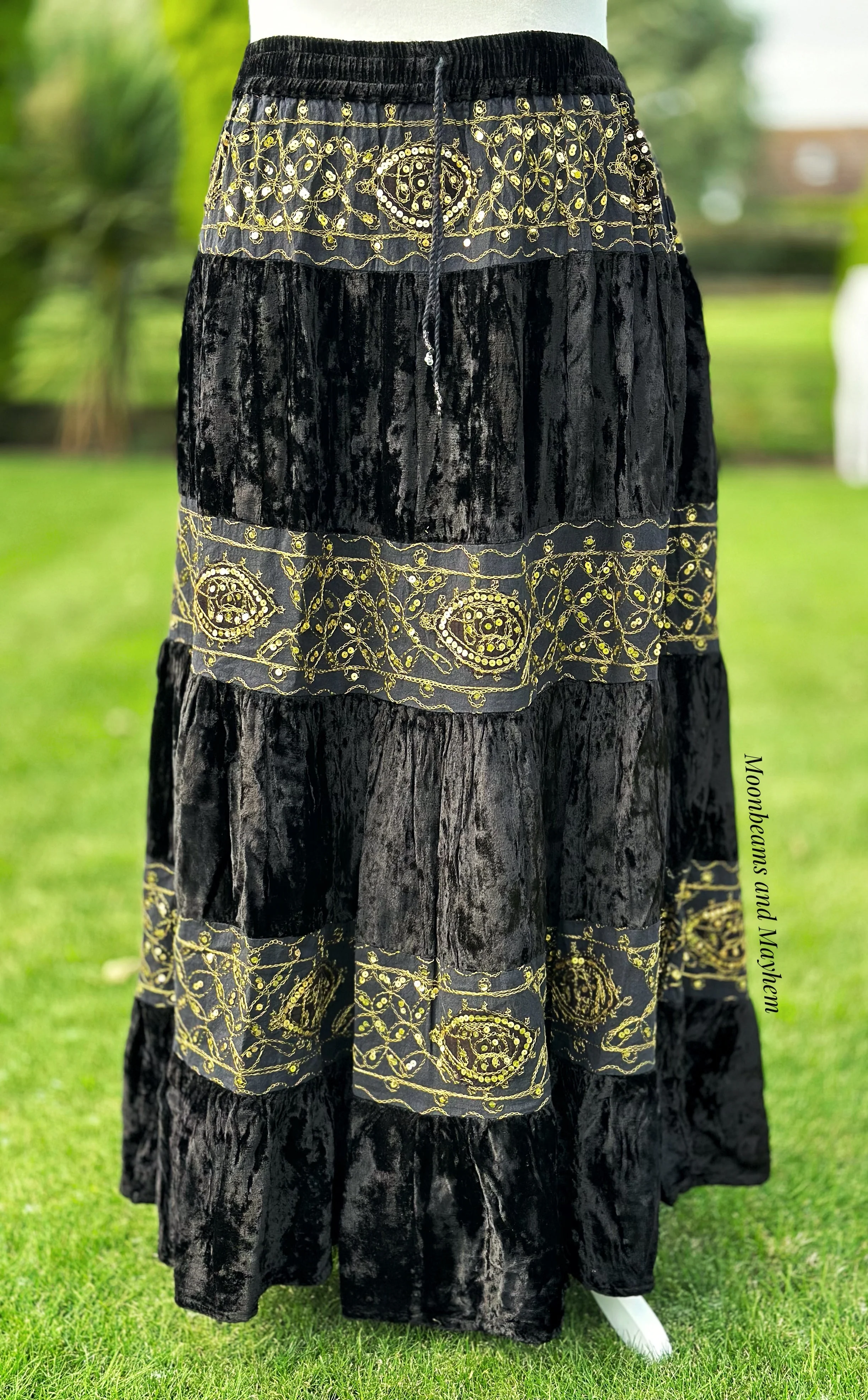 DIVINE BLACK VELVET JANIS SKIRT (Reg + Plus) - Image 3
