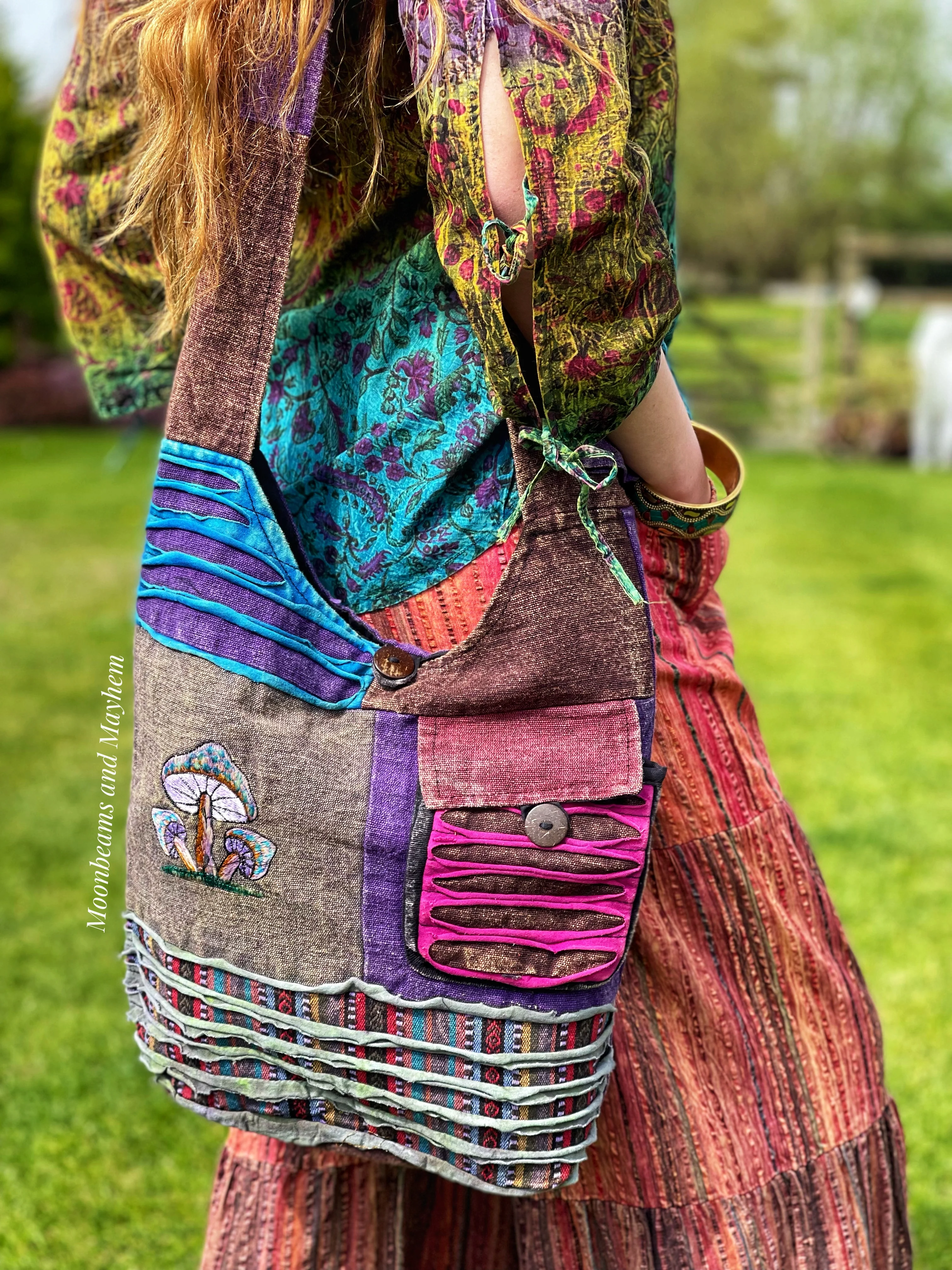 WONDERFUL TOADSTOOL SLING BAG - Image 3